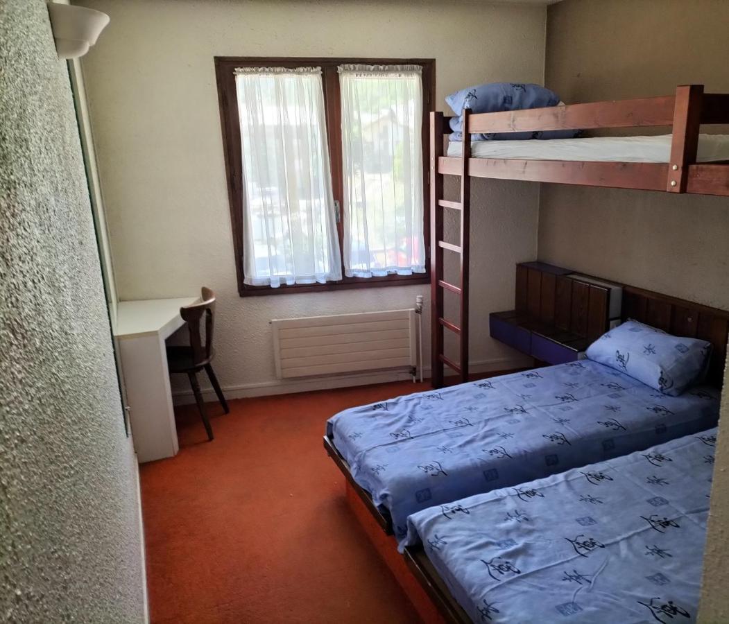 Chambre Triple Avec Salle De Bains Privative 3 Vallouise Εξωτερικό φωτογραφία